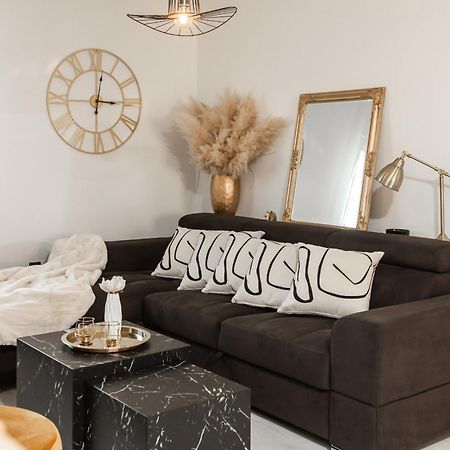 Deluxe Apartment Roma Imotski Eksteriør billede