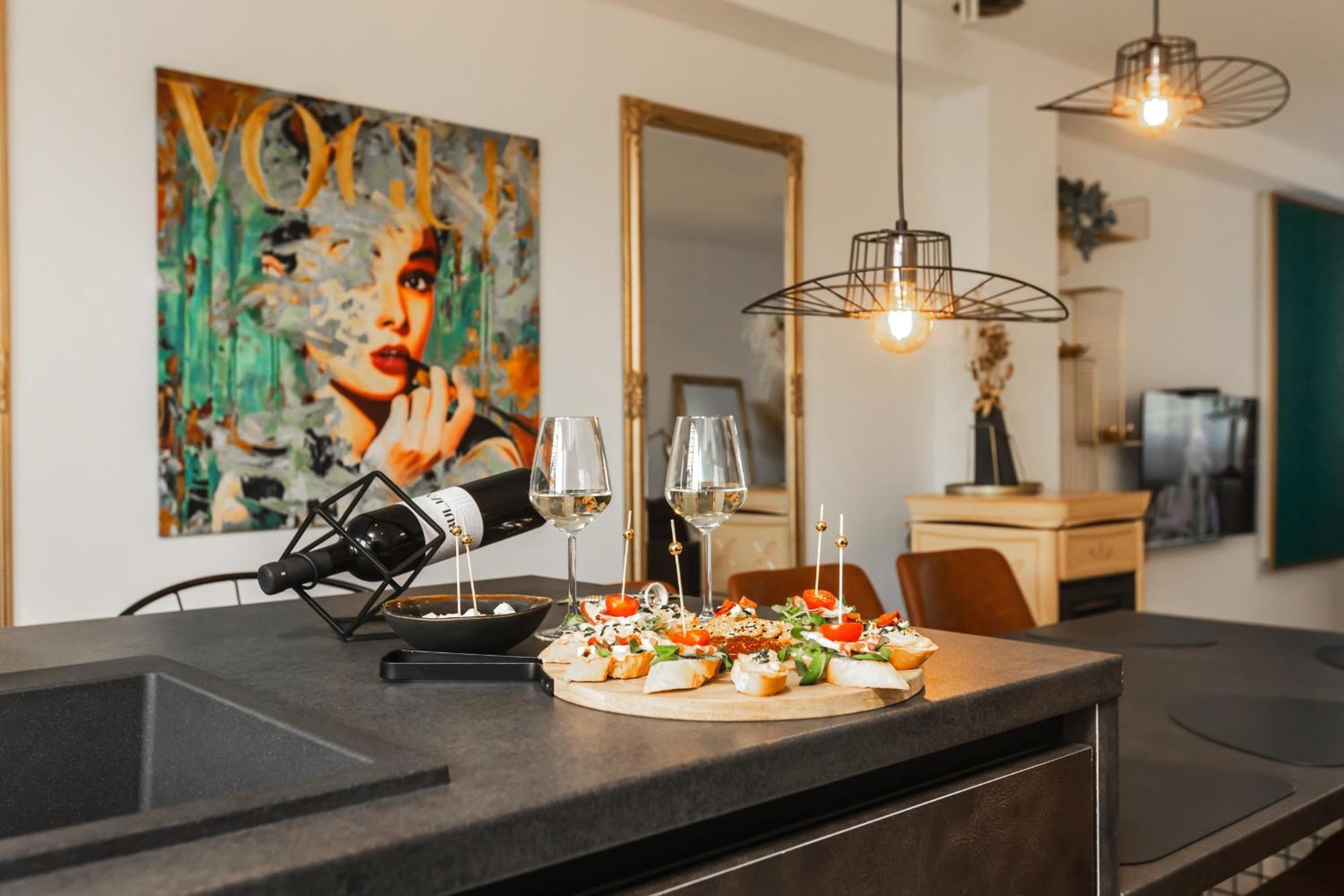 Deluxe Apartment Roma Imotski Eksteriør billede